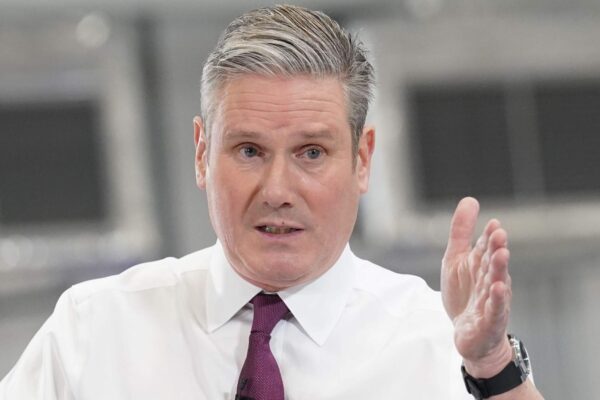 For his part in mediating a truce and a hostage arrangement in Gaza, Starmer lauds Trump.